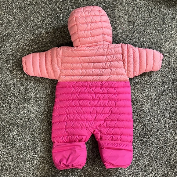 Columbia 0-3 month Powder Lite II Reversible Bunting - Picture 2 of 4